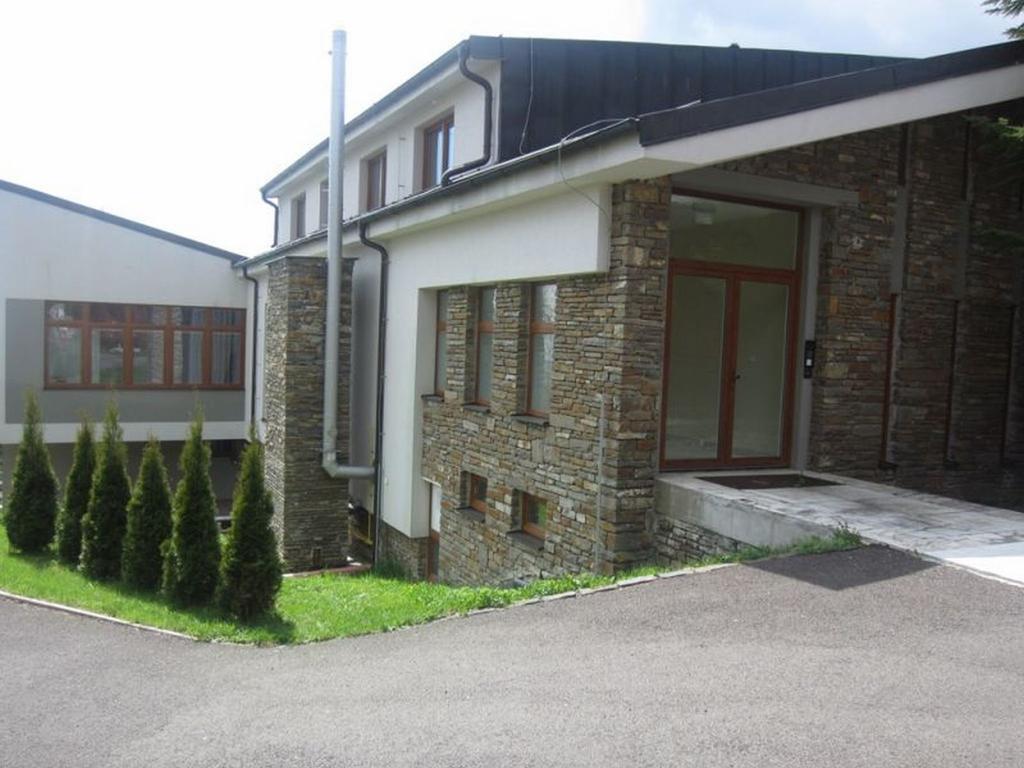 Apartmany Snow V Centre Stareho Smokovca Vysoke Tatry Exterior photo